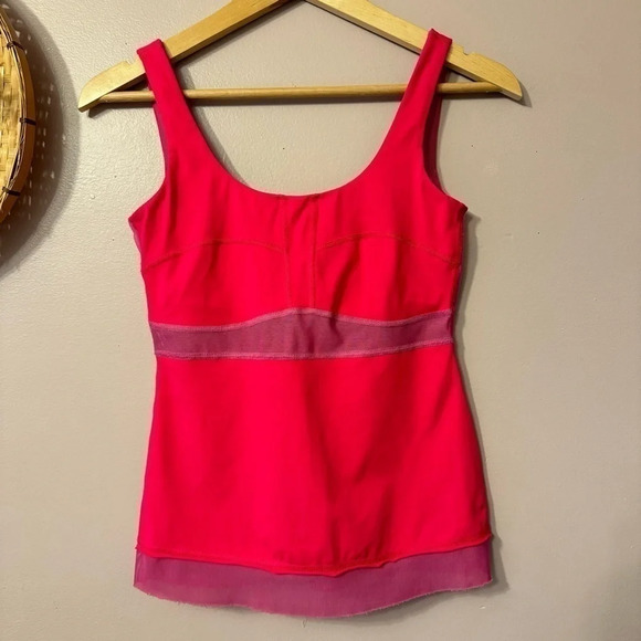 Lululemon Dance, Floss, Travel, Neon Pink Tank  Top - Picture 1 of 9